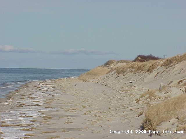 Brewster Cape Cod. The icy waters of Cape Cod Bay