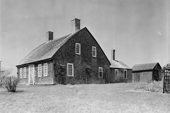 Bow Roof Cape Cod House