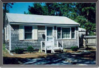 Cozy South Yarmouth Cottage yarmouth-cottage-close-to-beaches-sleeps-3_capelinks