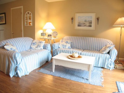 Ocean Edge Condo Sleeps 6 ocean-edge-cape-cod-summer-rental_Bernie